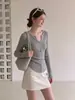 Camisa básica de tricô com gola U estilo coreano para mulheres, novo modelo outono e inverno 2026, camada interna justa de manga longa estilo coreano 7305