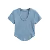 Camiseta Sexy Slimming de Verão Estilo Europeu e Americano com Gola Redonda Grande e Barra Irregular Curva, Top Justo de Manga Curta