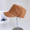 Chapéu de Equitação de Couro PU Retrô com Topo Plano para Mulheres Outono Versátil Chapéu Bico de Pato Emagrecimento Elegante Chapéu de Boina Retrô Tendência