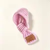 Novo suéter de tricô para cachorro de estimação transfronteiriço, colete de tricô trançado, roupas quentes e fofas para outono e inverno, vestuário de lã em várias cores