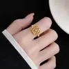 Anillo Exquisito Popular Estilo Palacio Floreciente Chapado en Plata Piedra Preciosa Perla Apertura Ajustable Venta Directa de Fábrica