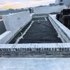 Tablero de drenaje de techo tablero de drenaje de almacenamiento de enverdecimiento anti-resistencia raíz cóncavo-convexo plástico ranura para flores almohadilla inferior malla cuadriculada almohadilla impermeable
