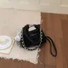 Bolsa de Mão de Luxo de Nicho para Mulheres, Nova Moda Casual de Verão para o Dia a Dia, Bolsa Ombro Transversal Tipo Bolinho 2026