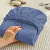 Sábana bajera de color liso, colcha de una pieza, sábana, protector de colchón, funda antipolvo, juego de tres piezas, completamente ajustado, antideslizante, fijo