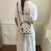 Bolsa de Axila Polka Dot da Moda para Mulheres, Nova Bolsa Versátil Estilo Dumpling da Moda, Bolsa Croissant de Mão Super Popular