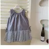 Vestido coreano para niña, nuevo modelo de verano para niñas, elegante y dulce vestido de retazos florales con capullos, vestido tipo camiseta sin mangas para bebé