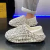 Nuevas Pantuflas de Algodón para Hombre de Otoño e Invierno con Suela Gruesa de Eva, Felpa y Cálidas, Adecuadas para que las Mujeres las Usen Afuera, Zapatos de Algodón para Hombre al por Mayor