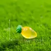 Conejo creativo que brilla en la oscuridad, decoración DIY de paisaje en miniatura, pequeñas manualidades de resina para escritorios e interiores de automóviles