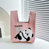 Guofeng Bolsa de mão panda gigante Bolsa de malha explosiva Bolsa de mão de tecido combinando com tudo Nova bolsa de presente que acompanha o presente