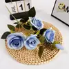 Rosas Artificiais Frescas Personalizadas Transfronteiriças de 5 Cabeças, Flores Artificiais Realistas de Alta Qualidade para Decoração e Arranjo de Casamento