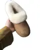 Simples y versátiles, cálidas y forradas de felpa, botas de nieve para mujer, nuevo estilo otoño/invierno 2026, cómodos y afelpados zapatos de algodón con cuero y piel integrados