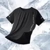 Conjunto Esportivo para Corrida Masculino Verão Seda de Gelo Secagem Rápida Roupa Camiseta de Manga Curta Shorts de Basquete Leves Roupas de Fitness