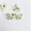 Anillo de Mariposa Imitación Perla con Goteo de Aceite de Cobre de Gama Alta, Collar, Colgante y Aretes de Botón Juego de Tres Piezas para el Uso Diario de Mujeres