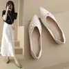 2026 Primavera/Verão Novo Comércio Exterior Francês Versátil Bico Fino Baixo Sapatilhas Decoração de Pérolas Fundo Plano Sapatos Femininos Transfronteiriço