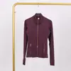 Jaqueta LULU DF com gola alta, zíperes duplos dourados e logo, em estoque para entrega imediata, adequada para esportes, fitness e moda
