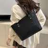 Estilo Retro de Alta Gama 2025 Verano Nuevo Versátil Moda Bolso Tote de Hombro de Gran Capacidad para Viajes Diarios y Salidas