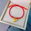 Pulsera de Hilo Rojo con Amuleto de la Suerte Pequeño de Oro Puro 999, Tejida a Mano con la Palabra '' y Cierre de Seguridad, Venta al por Mayor para Fuentes de Transmisión en Vivo
