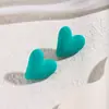 Pendientes de Celebridad de Internet Europeos y Americanos Moda Ins Diseño Simple Corazón de Melocotón Forma de Corazón Pendientes Retro Elegantes Versátiles para Mujer