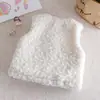 Colete Feminino 2026 Inverno Novo Estilo Moda Infantil Cartoon Forrado com Fleece Acolchoado Lã de Cordeiro Quente Pequeno Colete