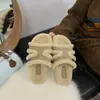 Outono/Inverno 2026 Novo Estilo Lã de Cordeiro Sola Grossa Aumento de Altura Uma Tira Estilo Floresta Preguiçoso Abertura na Ponta Fofo Birkenstock Chinelos de Pelo