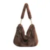Bolsa de felpa para otoño e invierno para mujer 2026 nuevo modelo bolsa de mano de gran capacidad bolso de hombro versátil para mujer de uso diario bolso peludo