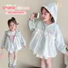 Jaqueta com Capuz Casual de Desenho Animado para Meninas Primavera 2026 Novo Estilo Roupa Doce e Estilosa de Primavera Top de Renda com Tela