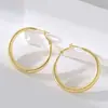 Aretes de Aro Lisos Franceses, Aretes Grandes Rojos Angela, Aretes Grandes Cepillados con Goteo de Aceite, Aretes Versátiles, Simples y de Alta Gama
