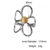 Anillo de Acero Inoxidable de Venta Caliente Transfronteriza Combinación de Colores Dorado y Plateado Anillo Abierto con Diseño de Flor Calada Anillo de Mano de Acero de Titanio Dorado de 18 Quilates para Mujer