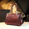 Bolso con Patrón de Cocodrilo para Mujer 2026 Nuevo Estilo Bolso de Mano para Señoras de Mediana Edad Bolso de Hombro Cruzado Moderno Retro Europeo y Americano