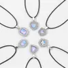 Joyería Transfronteriza Europea y Americana Cadena de Cuerda Negra Dulce Fresca Lujo Ligero Estilo Ópalo Iridiscente Corazón con Incrustaciones de Diamante Mariposa Estrella Colgante Nicho