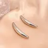 Pendientes Dorados Largos Ovalados Brillantes Estilo Europeo y Americano para Mujer, Set de Pendientes Sencillos de Alta Gama, Joyería para Orejas Versátil de Nicho al por Mayor
