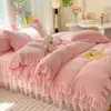 Conjunto de saia de cama de quatro peças em veludo de leite estilo coreano ins, espessado para o inverno, capa de edredom forrada com fleece, roupa de cama para comércio exterior transfronteiriço