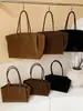 Bolsa de Tote Esmerilada de Alta Gama Estilo Coreano para Mujer Nuevo Modelo 2026 Bolso de Hombro de Lujo Ligero para Viajar Bolso de Axila Retro de Gran Capacidad