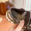 Zapatillas deportivas forradas de forro polar para niños, zapatillas de entrenamiento de cuero alemán para niños, zapatos nuevos de algodón de invierno, zapatillas casuales de doble algodón para niñas, zapatos con estampado de leopardo