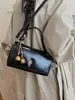 Bolsa de Luxo em Couro com Cera de Óleo de Alta Qualidade para Mulheres, Bolsa de Ombro Estilosa Retrô, Nova Bolsa de Ombro Versátil Casual
