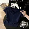 2026 Verão Novo Suave Doce Redutor de Idade Temperamento Bloco de Cores Manga Única Versátil Emagrecedor Rosa Tricô Cardigan Top Feminino