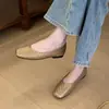 Sapatos Mary Jane Exquisitos Estilo Francês para Mulheres, Novo Modelo Verão 2025, com Uma Tira, Elegantes, Versáteis Sapatos Baixos com Bico Quadrado, em Estoque