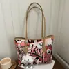 Bolso Bandolera Cuadrado Pequeño de Cadena de Moda Tendencia Nicho para Mujer 2025 Versátil de Hombro o Axila Invierno