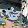 Tenis de malla con diseño perforado para niños, zapatos de primavera y verano para niños y niñas, zapatillas de entrenamiento alemanas, zapatos casuales para bebé, zapatos funcionales, tenis de moda para niñas