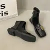 Botas de nuevo estilo con una sola correa y punta cuadrada pequeña, zapatos negros, a la moda y elegantes, estilo francés, botines ajustados cortos 2026 para mujer, primavera y otoño