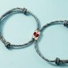 Pulseira de Casal Coração com Coração Um Par de Pulseiras Design Pequeno Sentido Homens e Mulheres Presente Comemorativo Dia dos Namorados Ímã Atrai