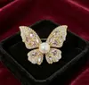 Broches de Borboleta Mais Vendidos no Atacado, Broches Elegantes e Criativos Estilo Barco de Noite, Incrustados com Diamantes em Madrepérola, Broches Versáteis de Luxo Leve