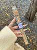 Adecuado para Apple Watch iWatch 12ª Generación 11/10Ultra Hoja Etiqueta de Cuero Raya de Lana Correa de Cuero