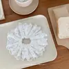 Goma para el pelo de encaje con bordado de flores Estilo coreano Pequeño estilo Chanel Nuevo Toque de alta gama Cola de caballo baja Impresionante accesorio para el cabello Goma para el pelo Mujeres