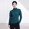 Top Miyake de color liso con pliegues y manga larga, textura de grano de maíz, cuello semi-alto, elástico, corte ajustado, camiseta versátil