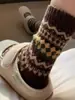Meias de Lã Fair Isle para Mulheres, Meias Grossas Quentes de Inverno Estilo Slouch, Meias de Cano Médio Color-Block Estilo Coreano Retro de Blogueira