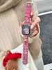 Bordado de Oso Tridimensional Correa de Cuero a Cuadros Adecuada para Apple Watch Iwatch12 Generación 11/10Ultrase
