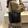 Bolsa de mão texturizada vintage 2024 outono e inverno nova bolsa de comércio exterior simples e versátil bolsa de ombro grande capacidade para deslocamento diário