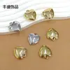 Collar de Cadena para Clavícula con Colgante de Corazón Metálico Versátil Galvanizado de Alta Gama Europeo y Americano, Joyería de Acrílico