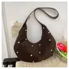 Bolsa Tote Grande Nova Tendência Primavera 2026 com Rebites da Moda, Bolsa de Ombro Casual Versátil